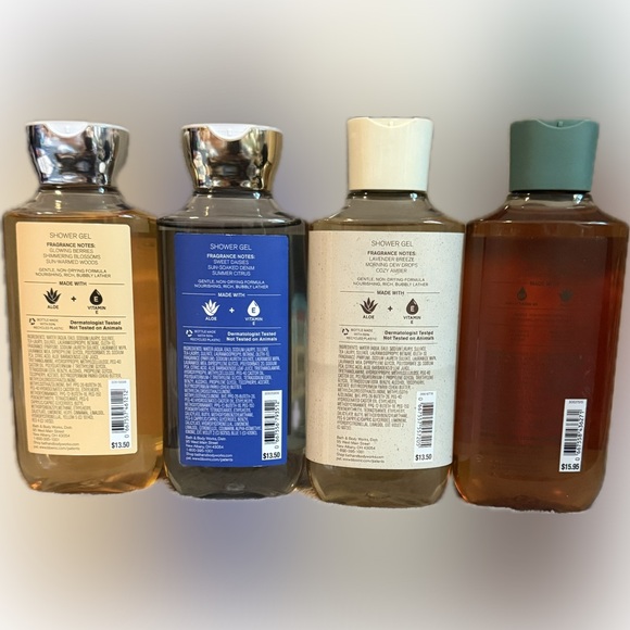 💙💛BATH AND BODY WORKS💙💛4-Piece Shower Gel Bundle/NWT - Picture 4 of 4